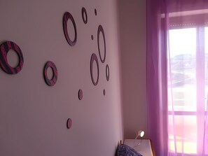 House, 2 Bedrooms, Balcony, City View