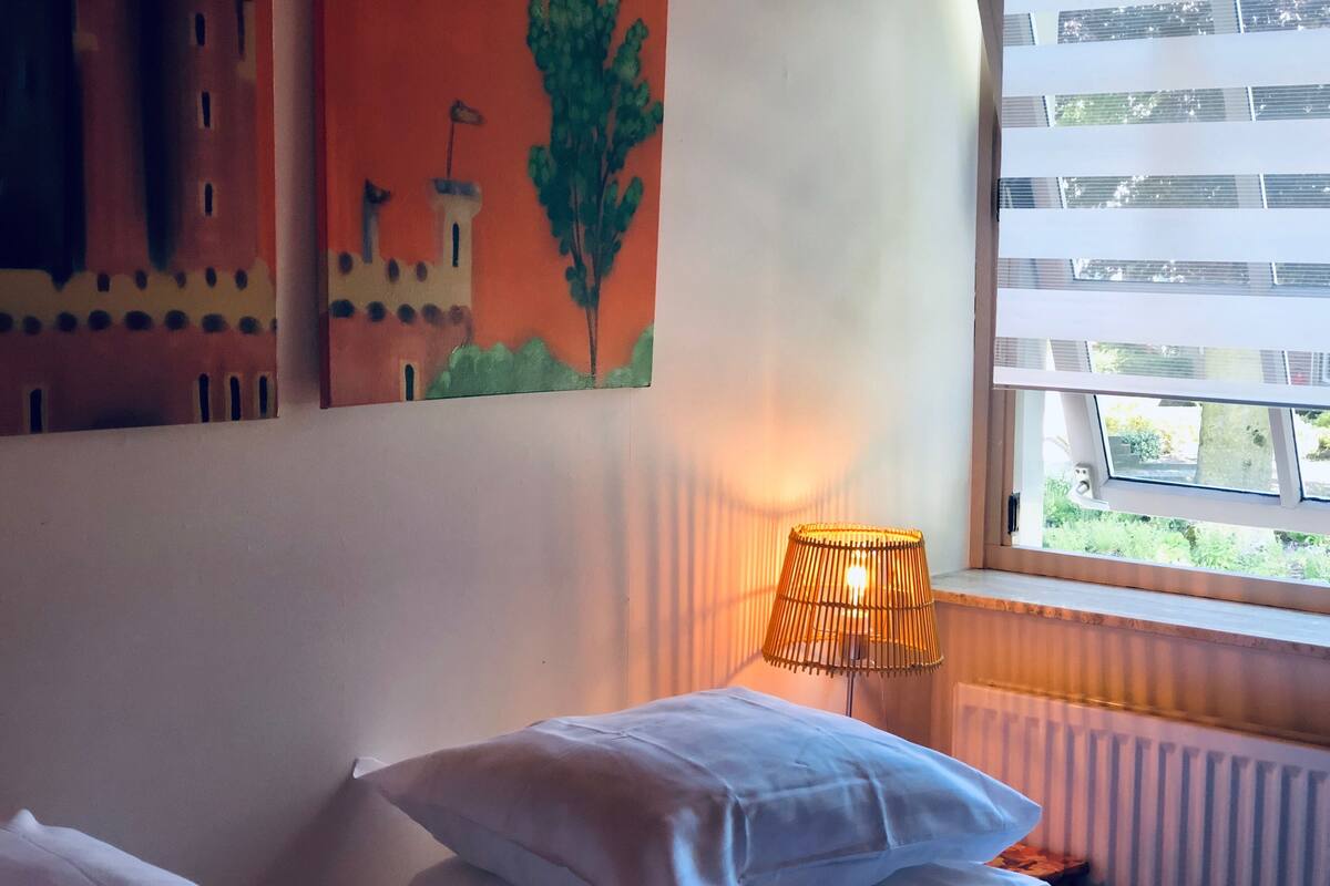 Premium Double Room (De Dillenburg) | Hypo-allergenic bedding available, desk, WiFi (free)