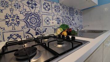 Huis, 1 slaapkamer, balkon, uitzicht op de stad | Interieur