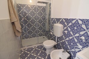 House, 1 Bedroom, Balcony, City View | Bathroom amenities | Hair dryer, bidet