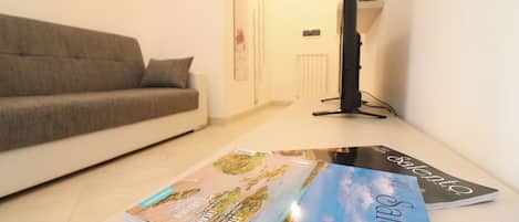 Casa, 1 habitación, balcón, vista a la ciudad | Interior