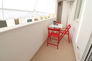 House, 1 Bedroom, Balcony, City View | Balcony