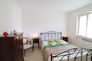 Casa, 2 quartos, sacada, vista para a cidade | 2 quartos, ferros/tábuas de passar roupa
