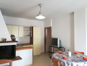 Casa, 2 camere da letto, balcone, vista giardino | Ristoranti