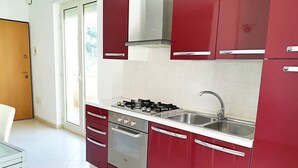 House, 3 Bedrooms, Garden View | Private kitchen - "casa Vacanze \"penelope\" Otranto Centro, Salento 6/7 Posti" (Otranto)