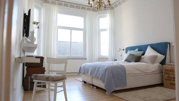 Design Apartment, 2 Bedrooms, Non Smoking, Kitchen | 2 bedrooms, individually decorated, individually furnished