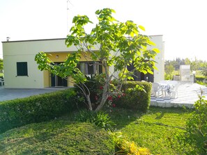 Villa, 3 camere da letto, vista giardino | Esterni