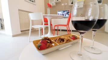 House, 1 Bedroom, Terrace, City View | Interior