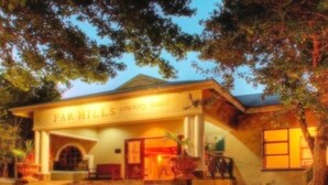 Exterior - Far Hills Country Hotel (Wilderness)