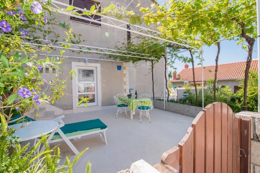 Studio (Studio Apartment with Terrace) | Teras/patio