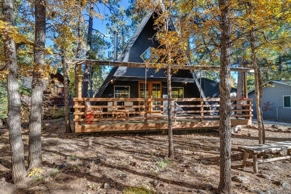 المنشأة من الخارج