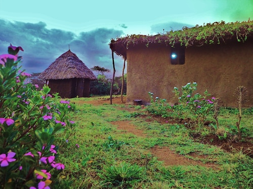 Olonyori Maasai House