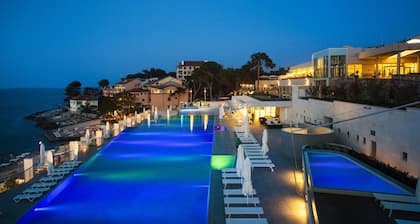 Apartments Punta