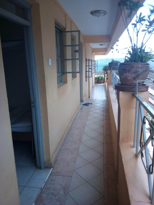 Hallway - Jalu Guest House (Mwingi)