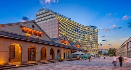 Huada Hotel