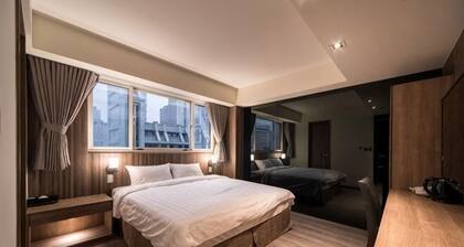 Huada Hotel