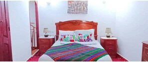Free WiFi, bed sheets