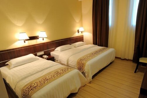 One Avenue Hotel (Ijm)