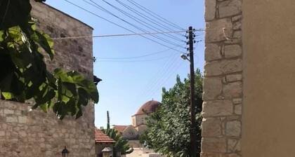 SALAMIOU STONE HOUSE