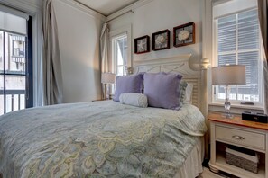 1 bedroom, iron/ironing board, WiFi, bed sheets
