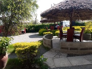 Exterior - La Luna The Moon (Nairobi)