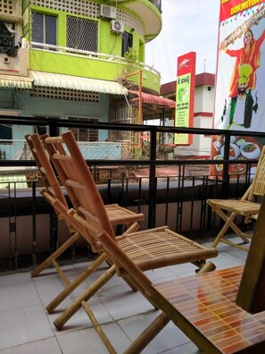 Front of property - East & West Dormitory And Guesthouse (Phnom Penh)