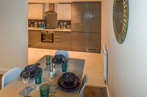 Deluxe-Apartment (Sleeps 4) | 1 Schlafzimmer, individuell dekoriert, individuell eingerichtet