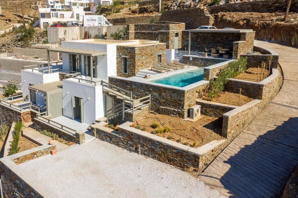 Villa Ouranos with Private Pool and Sea View