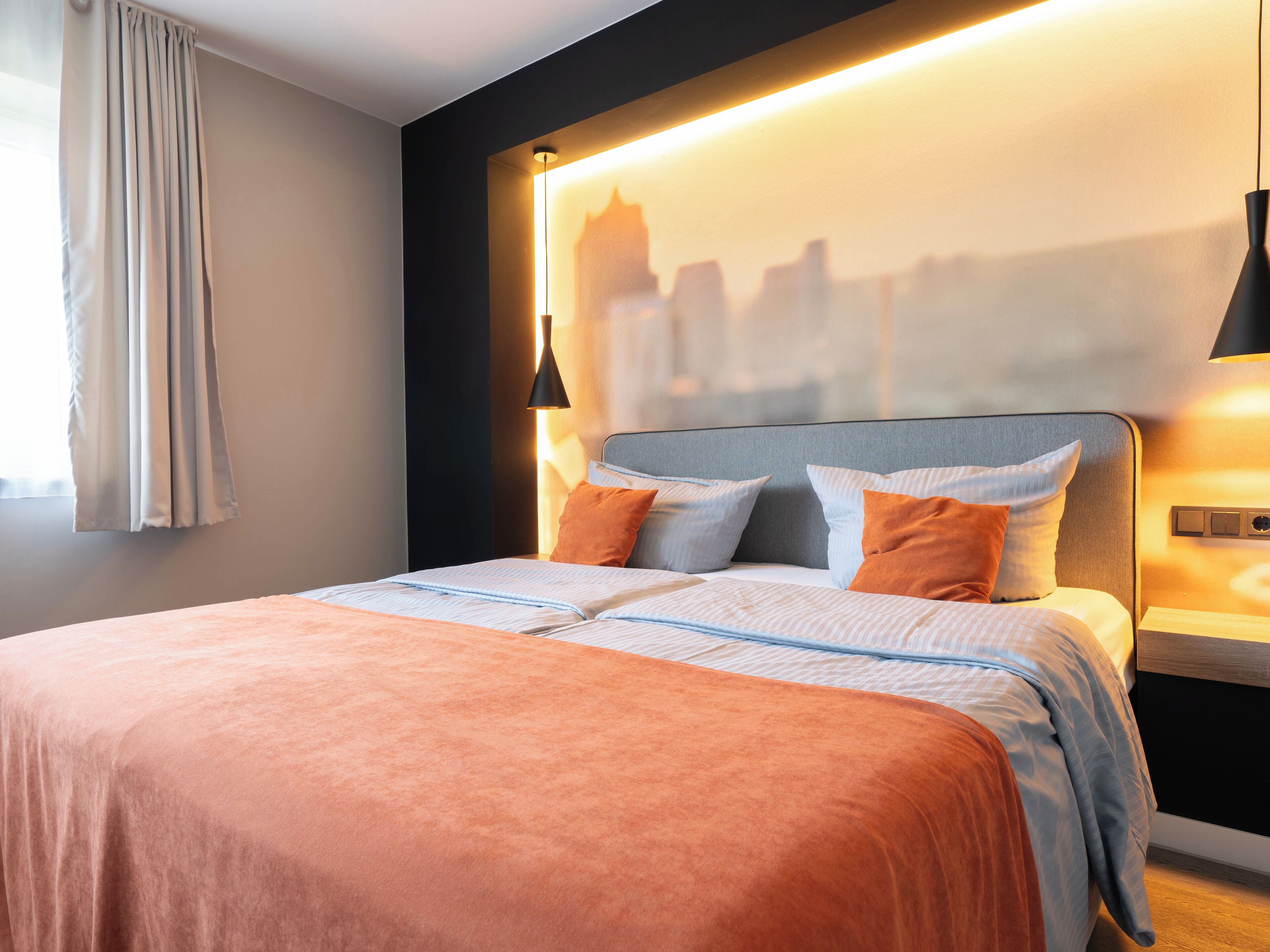 Premium bedding, desk, laptop workspace, free WiFi