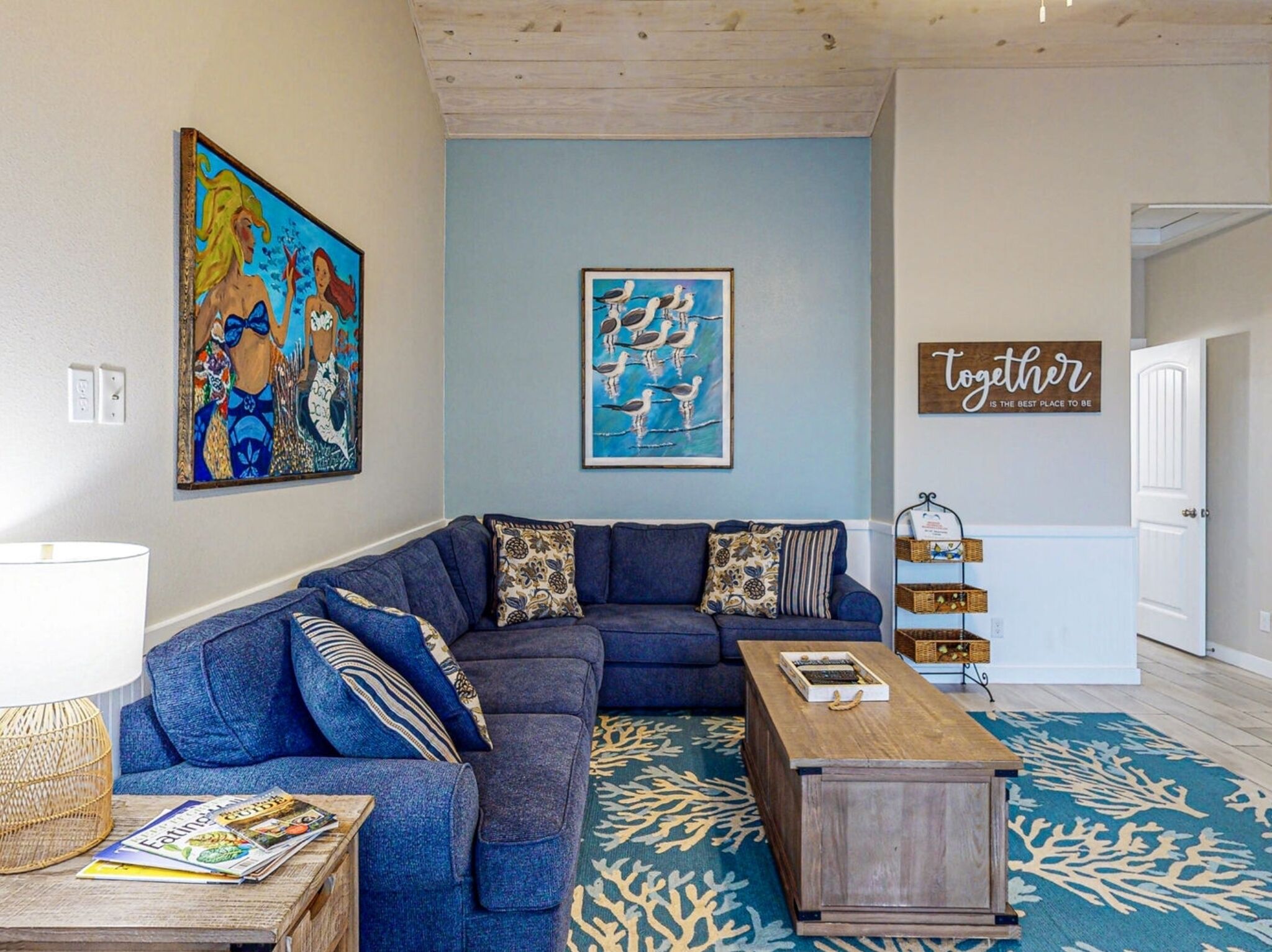 BC101 New Townhome, Heated Pool, 1 Minute Drive to Beach