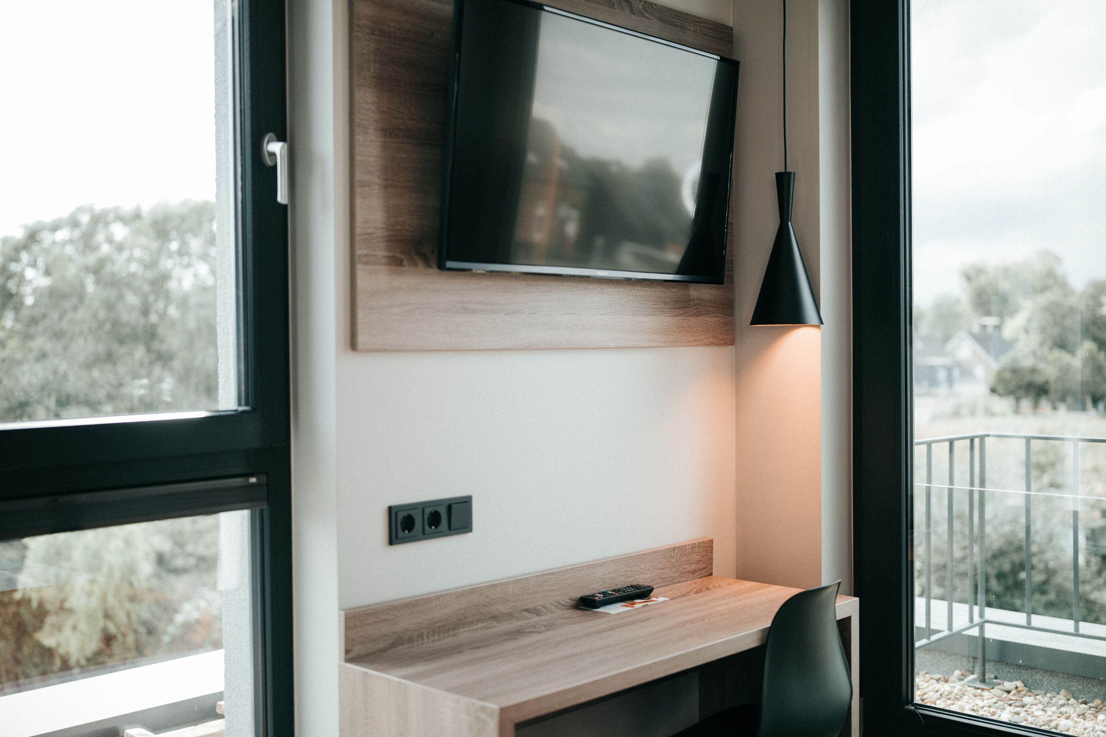 Small Studio | In-room dining