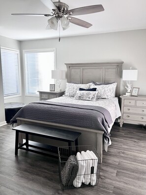 2 soverom, strykejern/-brett, wi-fi (inkludert) og sengetøy