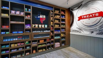 Snack bar