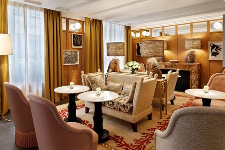 Le Belgrand Hotel Paris Champs Elysees, Tapestry by Hilton - Image 30
