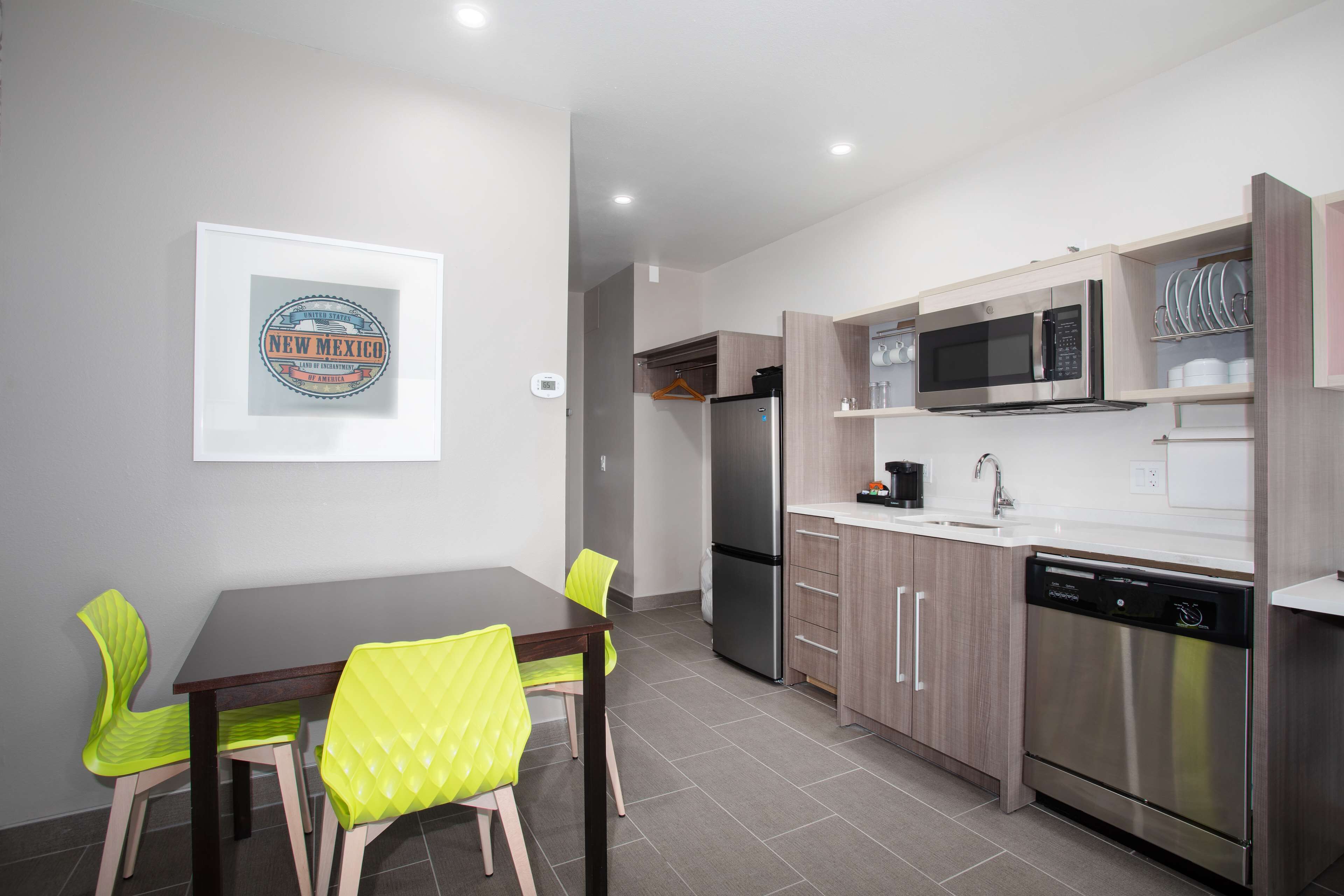 suite, 1 bedroom, non smoking | private kitchen | microwave, dishwasher, coffee/tea maker