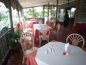 Breakfast area - Mwingi Cottage Hotel (Mwingi)