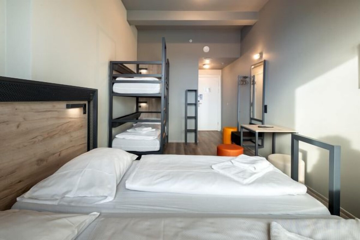 Wifi gratis y ropa de cama