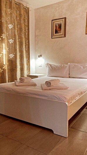 Cadar Frette Itali, peralatan tempat tidur premium 