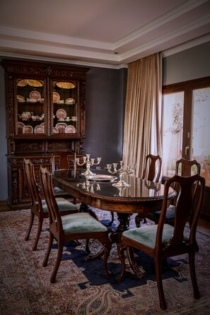 Quarto presidencial | Opções para refeição no quarto