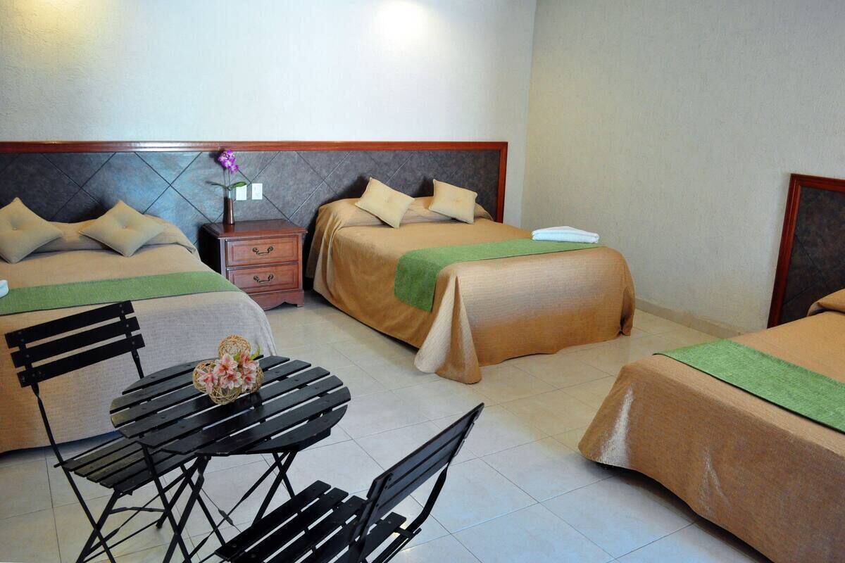 Standard Quadruple Room | WiFi (free)