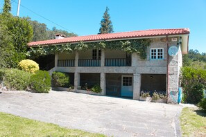 Front of property - Casas de Pindela (Vila Nova de Famalicao)