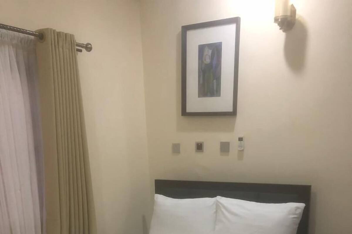 In-room safe, desk, laptop workspace, iron/ironing board