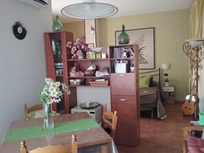 1 chambre, fer et planche à repasser, Wi-Fi