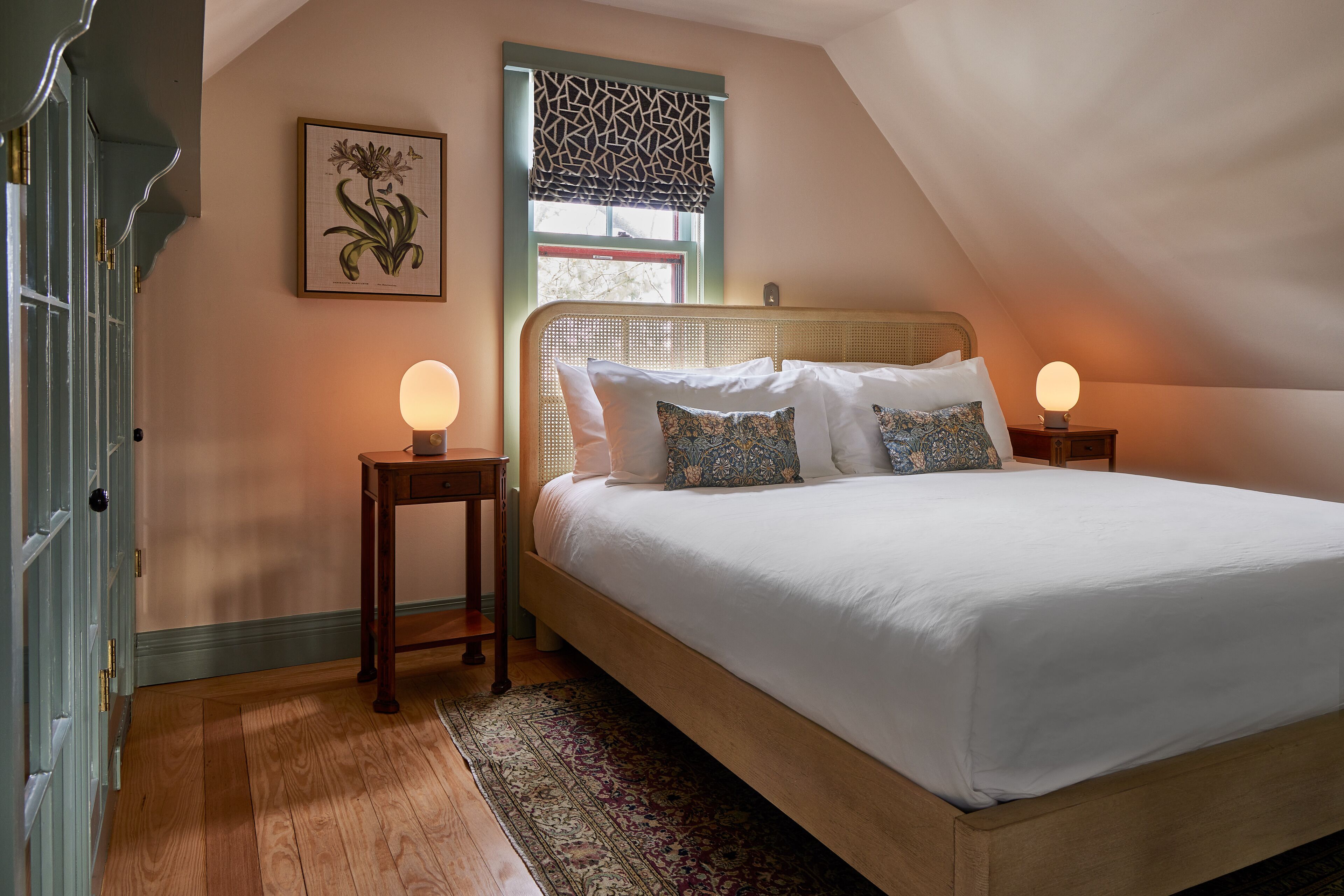 luxury triple room | egyptian cotton sheets, premium bedding, pillow-top beds, minibar