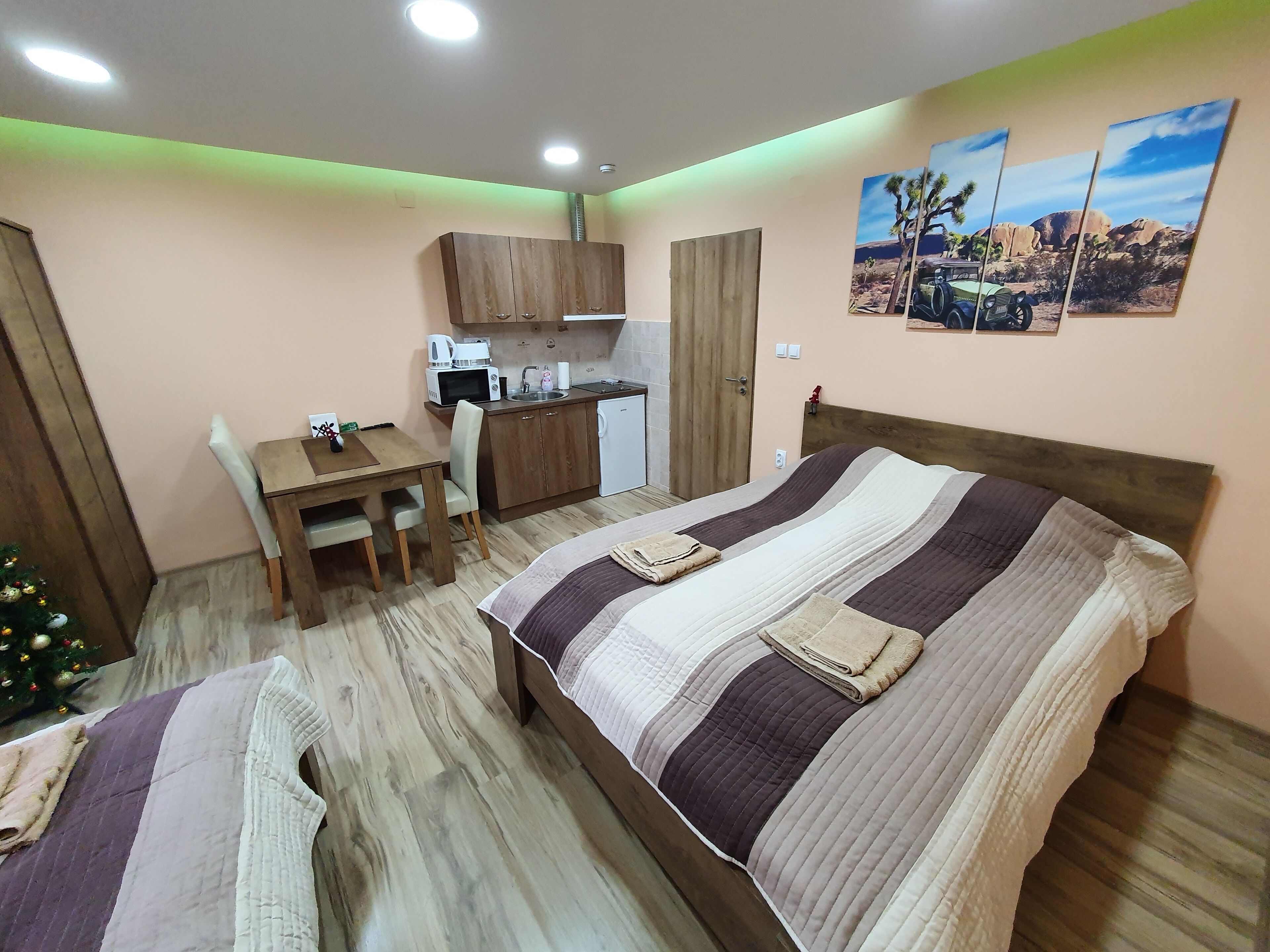 패밀리 스튜디오 | 전용 간이 주방 | 냉장고, 전자레인지, 쿡탑, 에스프레소 메이커