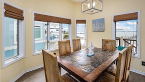Dining - Seascape🐚Bayfront Home🌊Boat Slip🐶Dogs OK (Navarre)