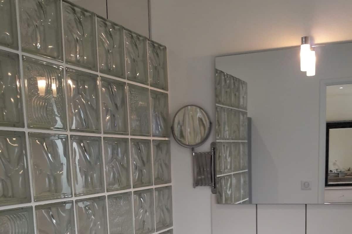 Tripla Superior | Bagno | Doccia, asciugacapelli, asciugamani, sapone