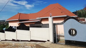 Front of property - Chill INN Kigali Rwanda a wonderful stay (Kigali)