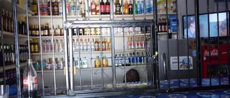 Bar (en la propiedad)