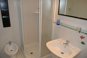 Dusche, Bidet